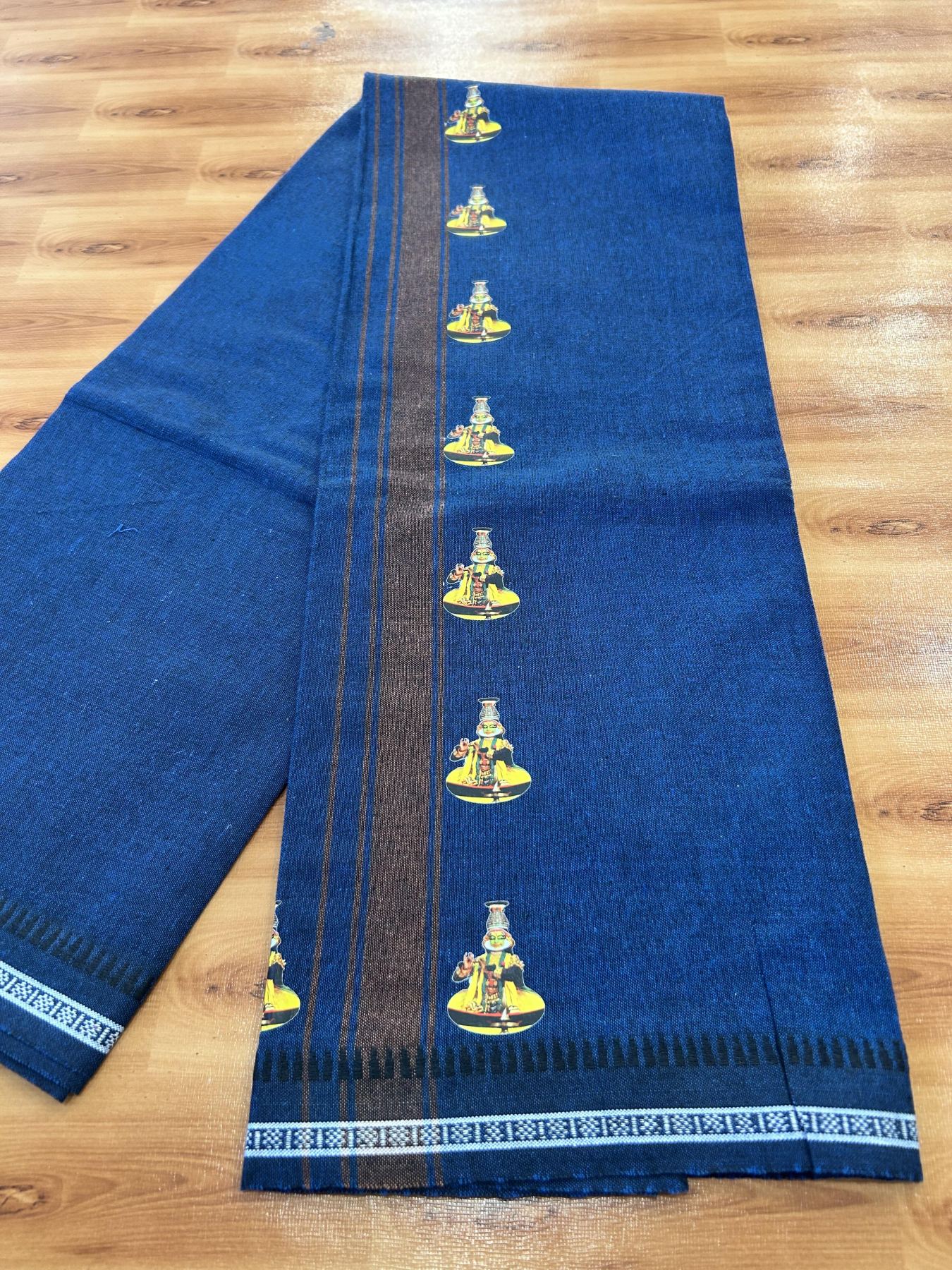 Single Kaily / Lungi - Mixed Cotton - 40s twisted - Kathakali Design Printed Kuppadam 1.75 inch Brown Stripes Kara with Dark Blue Colour Body (2 meter / 4 muzham) - 21 KK5423 GAN