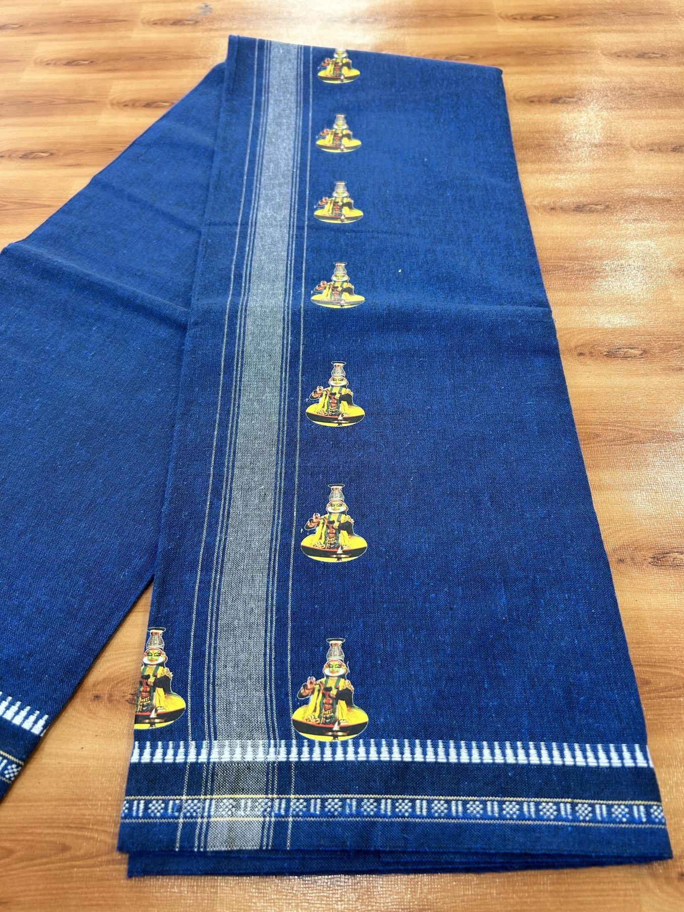 Single Kaily / Lungi - Mixed Cotton - 40s twisted - Kathakali Design Printed Kuppadam 2 inch White Stripes Kara with Dark Blue Colour Body (2 meter / 4 muzham) - 23 KK5423 GAN