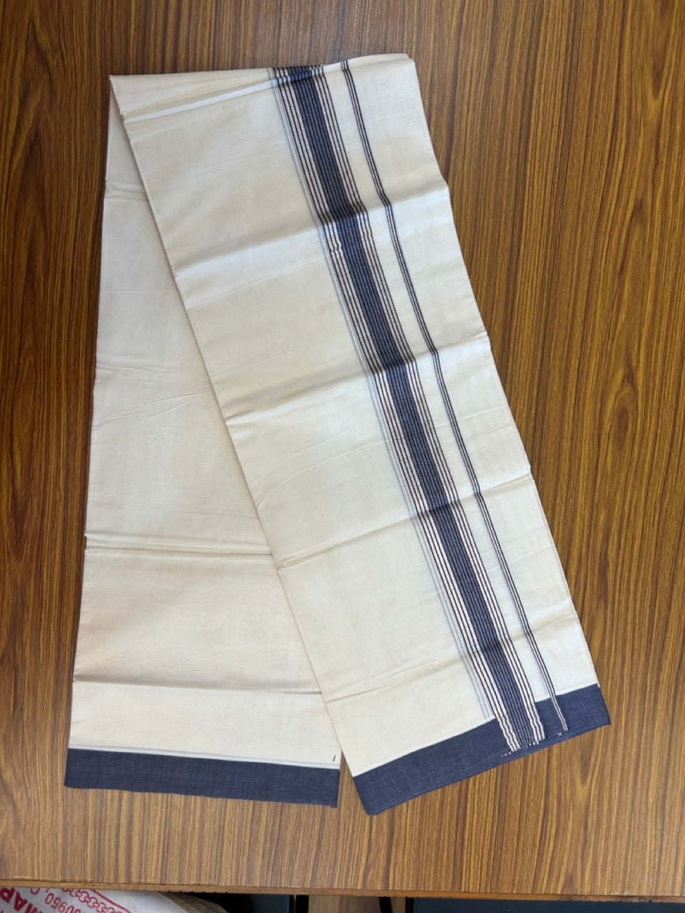 20% DISCOUNT! KaithariKada Balaramapuram Double OFF WHITE Mundu/Dhoti - 80x80 - 1.5 Inch Silver Kasav & Navy Blue striped Kara - 6 KK5285 VAS