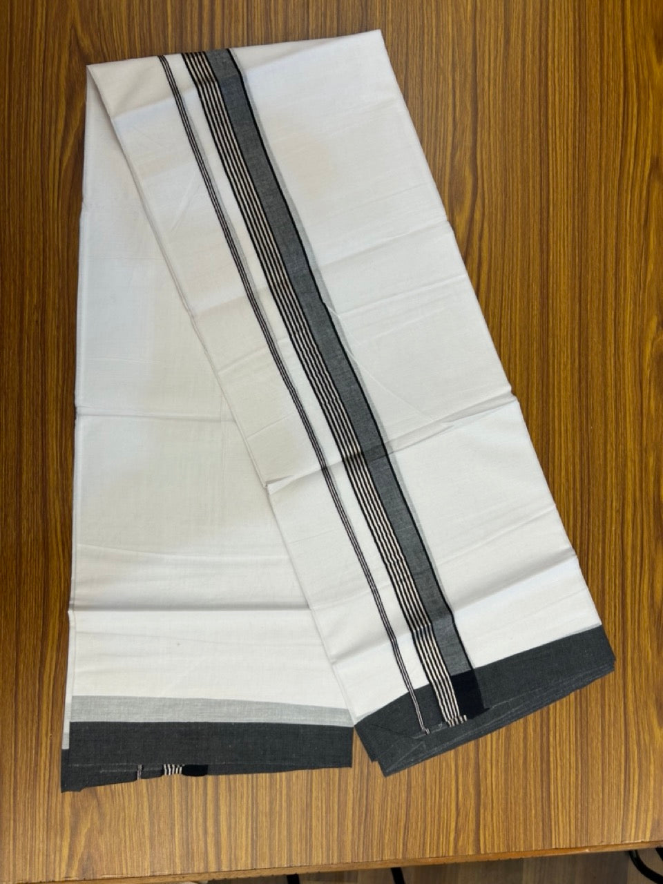 20% Discount ! KaithariKada Balaramapuram 100% Cotton Double Pure white Mundu/Dhoti- 100x80 - 1.5 inch Silver Kasavu & Black Striped Kara - 3.90mtr ( 8 muzham) - 11 KK5251 PMC