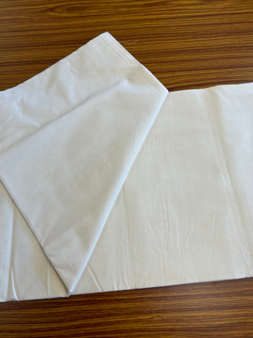 SIGNATURE Kaitharikada.com! PREMIUM COTTON SHIRT MATERIAL - OFF WHITE -2.25x1.29(m) (₹ 515 Per meter) - 1KK7003ASH