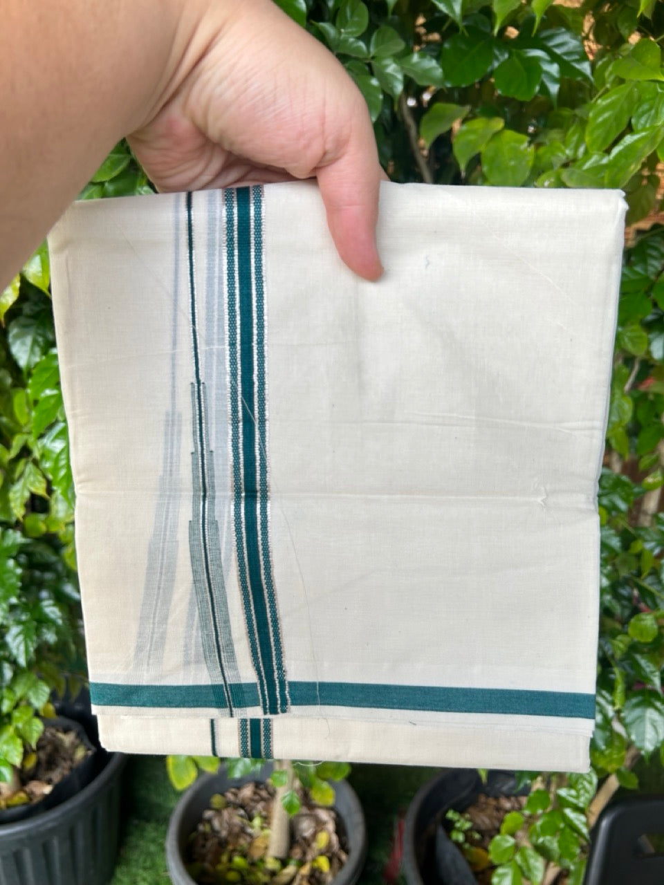 20% Discount ! KaithariKada Balaramapuram 100% Cotton Double OFF WHITE - (Unbleached) - Mundu / Dhoti- 100x80 - 1.5 cm Silver kasavu Green Puliyilakkara chutty - 33KK5213 VIN