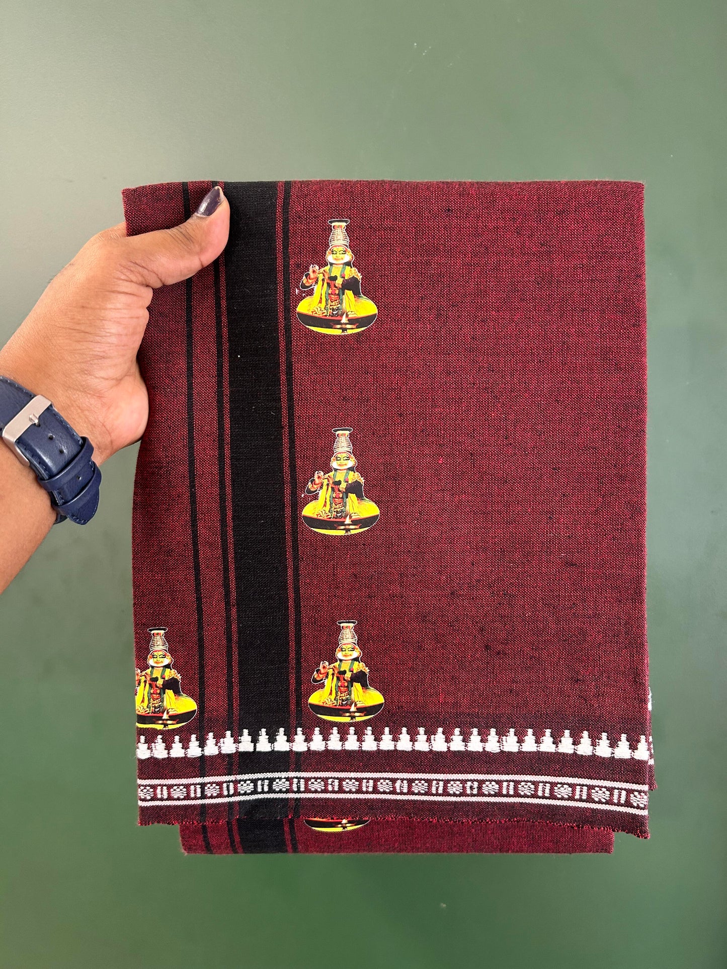 Single Kaily / Lungi - Mixed Cotton - 40s twisted - Kathakali Design Printed Kuppadam 1.75 inch Black Stripes Kara with Maroon + Black Colour Body (2 meter / 4 muzham) - 36 KK5423 GAN
