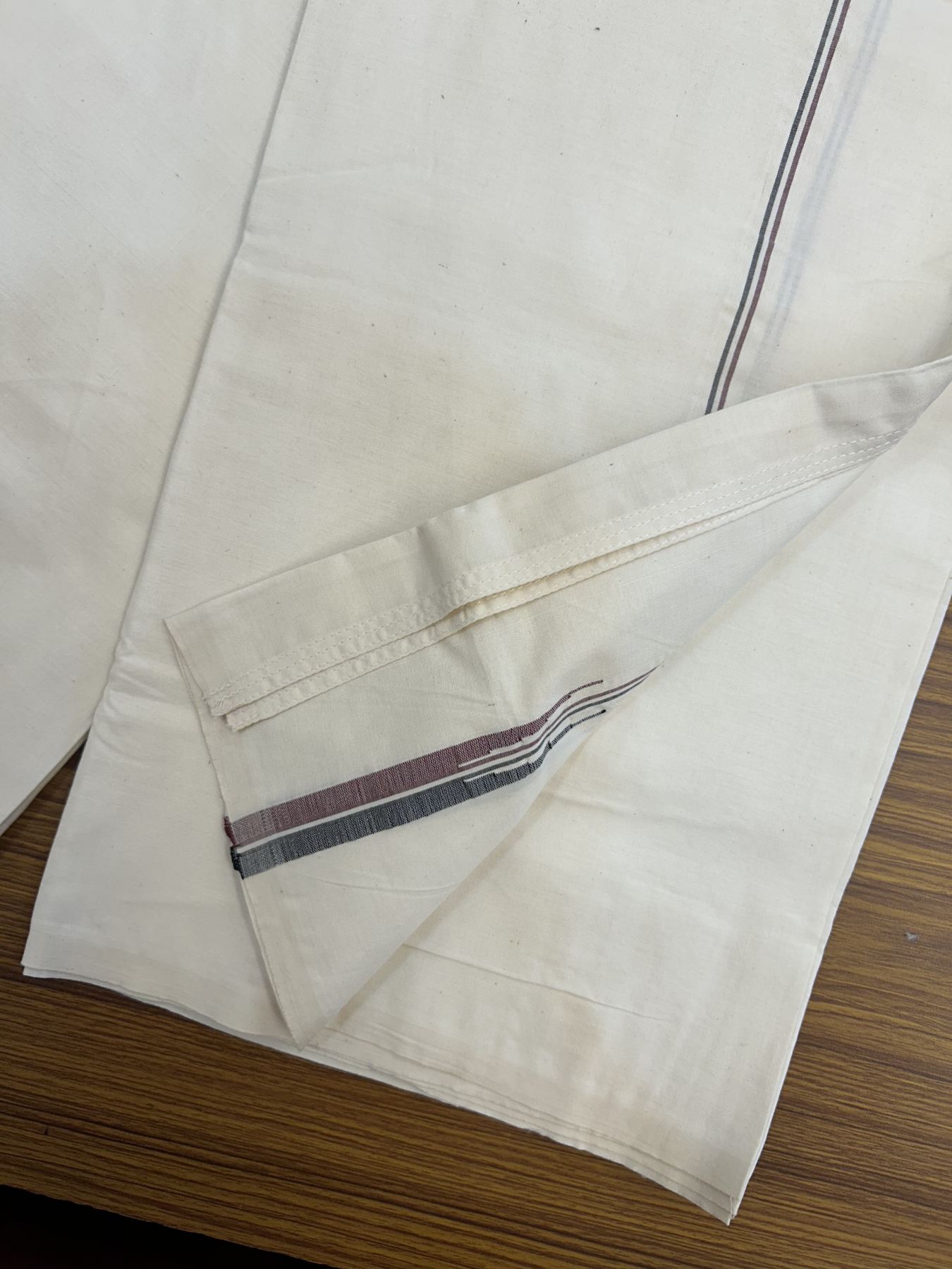 Admk Veshti 20% Discount KaithariKada Balaramapuram 100% Cotton Single Off White (Unbleached) Mundu/Dhoti- Twisted 100s Thread - 1 cm Puliyilakkara Maroon & Black Chutty Kara (2 metre / 4 muzham) - 12 KK5324 ASH - Border Stitched