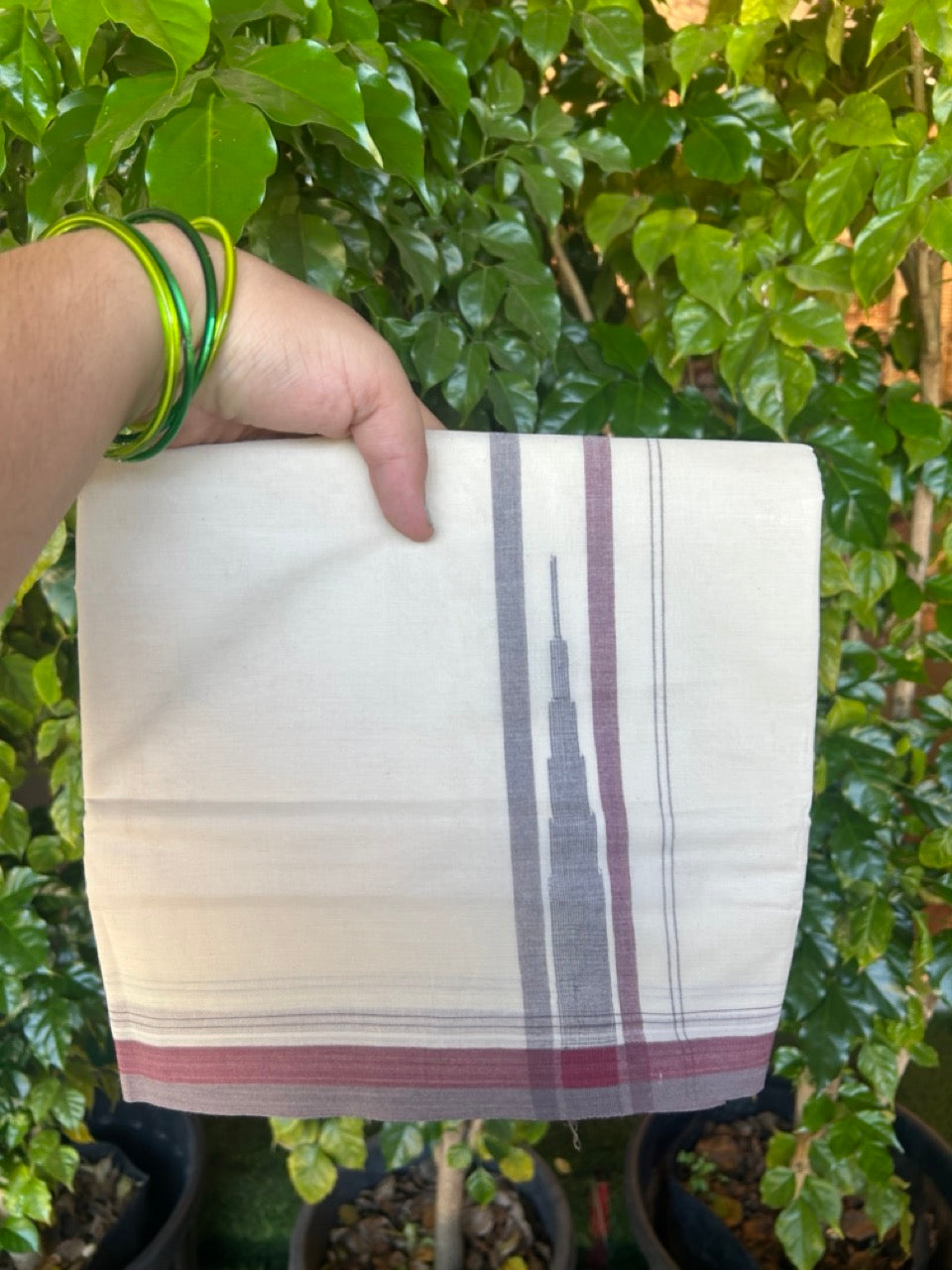 20% Discount!!! KaithariKada Balaramapuram Double OFF WHITE - (Unbleached) Mundu/Dhoti - 100x80 - 1.75 inch Purple Ash & Grape Vine Shaded Puliyilakkara Striped Chutty - 13KK5213 VIN