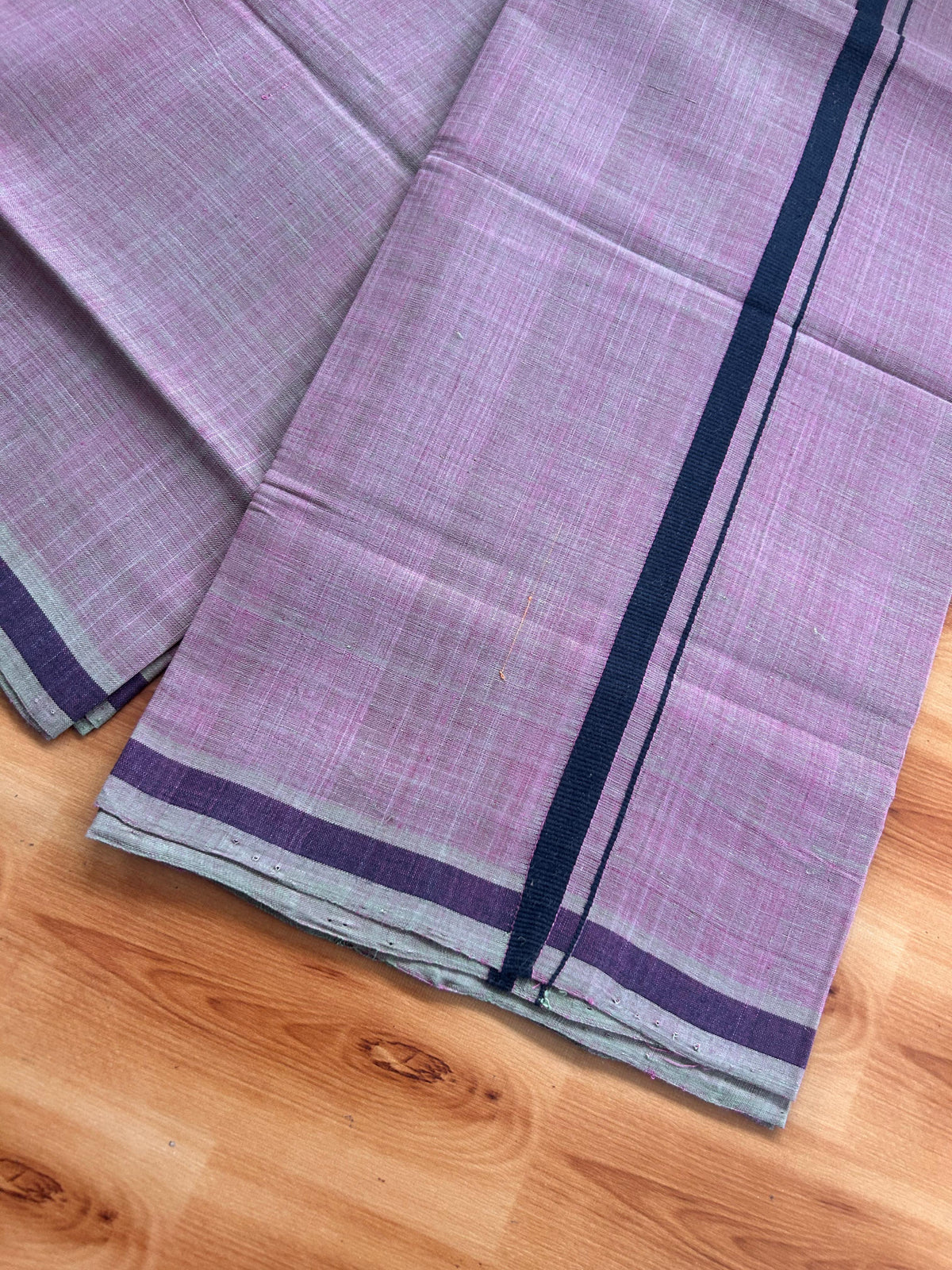 Kerala Handloom Single Kaily/Lungi - KaithariKada 100% Pure Cotton - 40s - 0.5 cm Black Kara With Pink & Olive Green Shaded colour Body - (2 meter / 4 muzham) - 6 KK5539 ELA