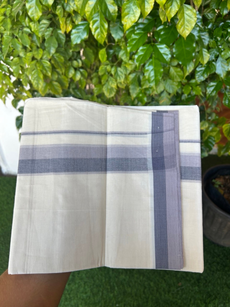 20% DISCOUNT!! KaithariKada Balaramapuram 100% Cotton OFF WHITE Double - (Unbleached) Mundu/Dhoti - 100X80 - 1.75 inch Purple Ash & Navy Blue Shaded Kara with Side Stripes - 61KK5213 VIN
