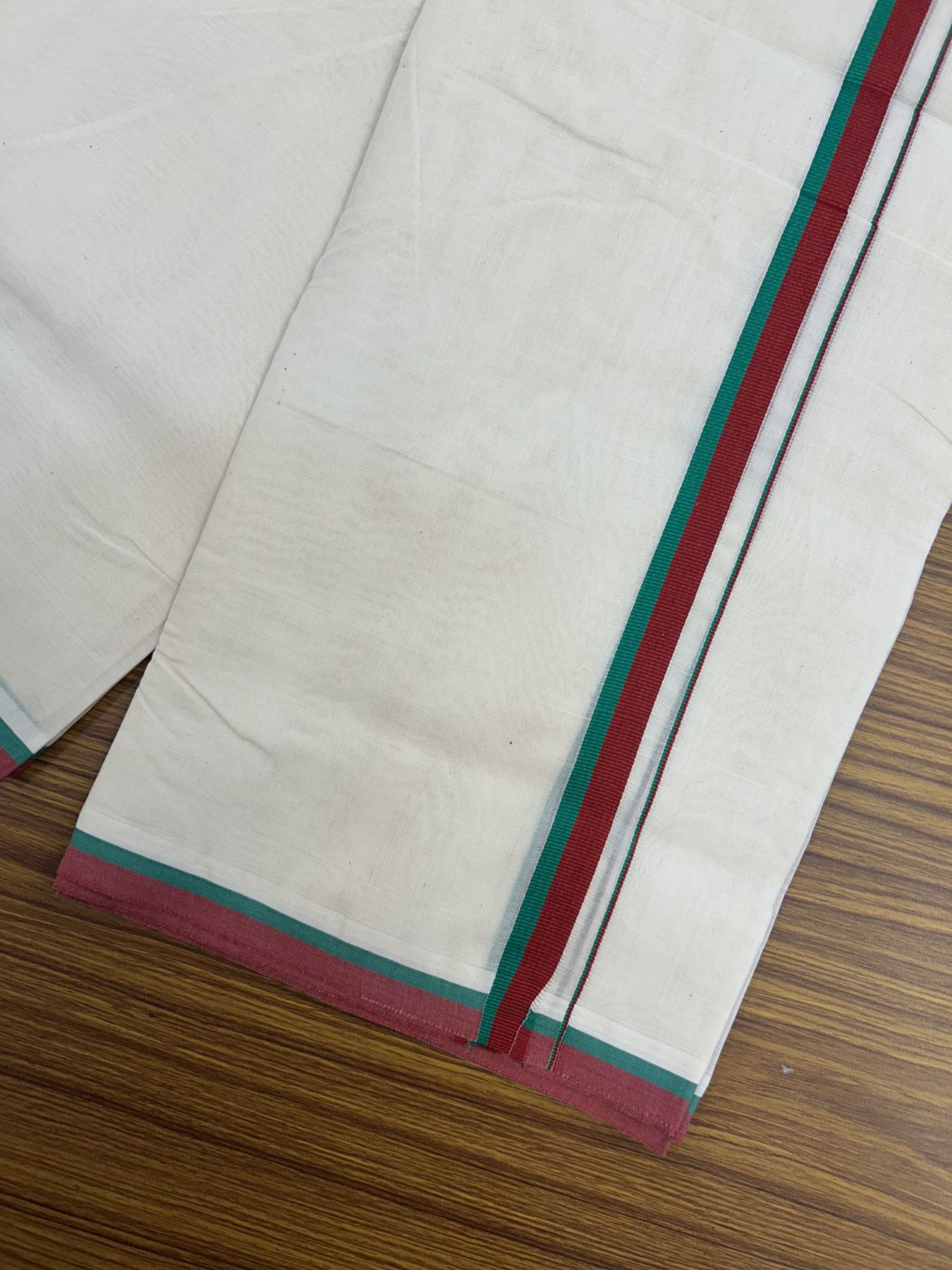 Sdpi Veshti - 20% Discount ! KaithariKada 100% Cotton off white Double - (Unbleached) Mundu/Dhoti - 100X80 - 1.5 cm Maroon & Green Kara - 19 KK5325 ASH