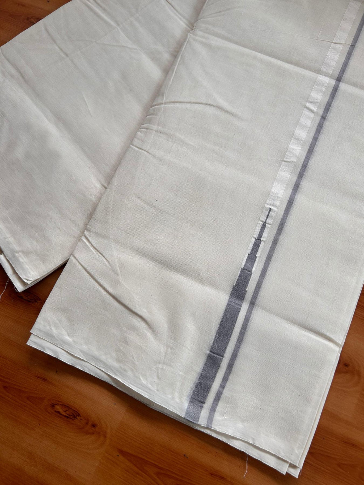 Double Off White (Unbleached) Mundu/Dhoti - 20% Discount!! KaithariKada Pulimood 100% Cotton 100X100 - 0.5 inch Puliyilakkara Ash Grey Chutty Kara - 4 mtr (8.5 muzham) - 1 KK5542 ASH