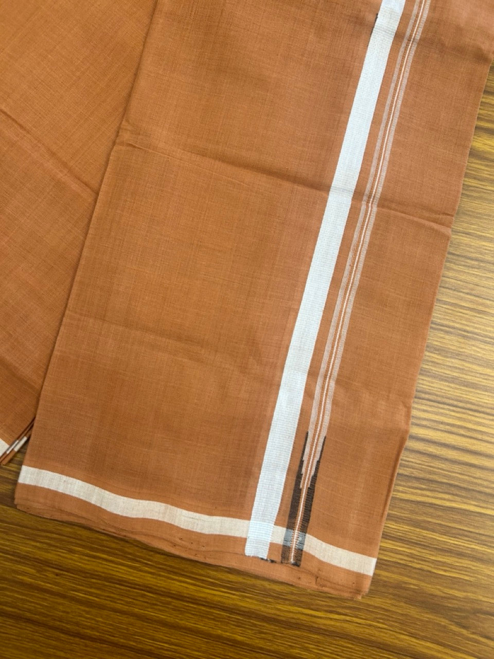 10% Discount !! KaithariKada 100% Pure Cotton - HANDLOOM Single Mundu/Dhoti KAVI Brown COLOUR BODY & 1.5 cm Puliyilakkara White Black Chutty Kara- 9KK8015EL