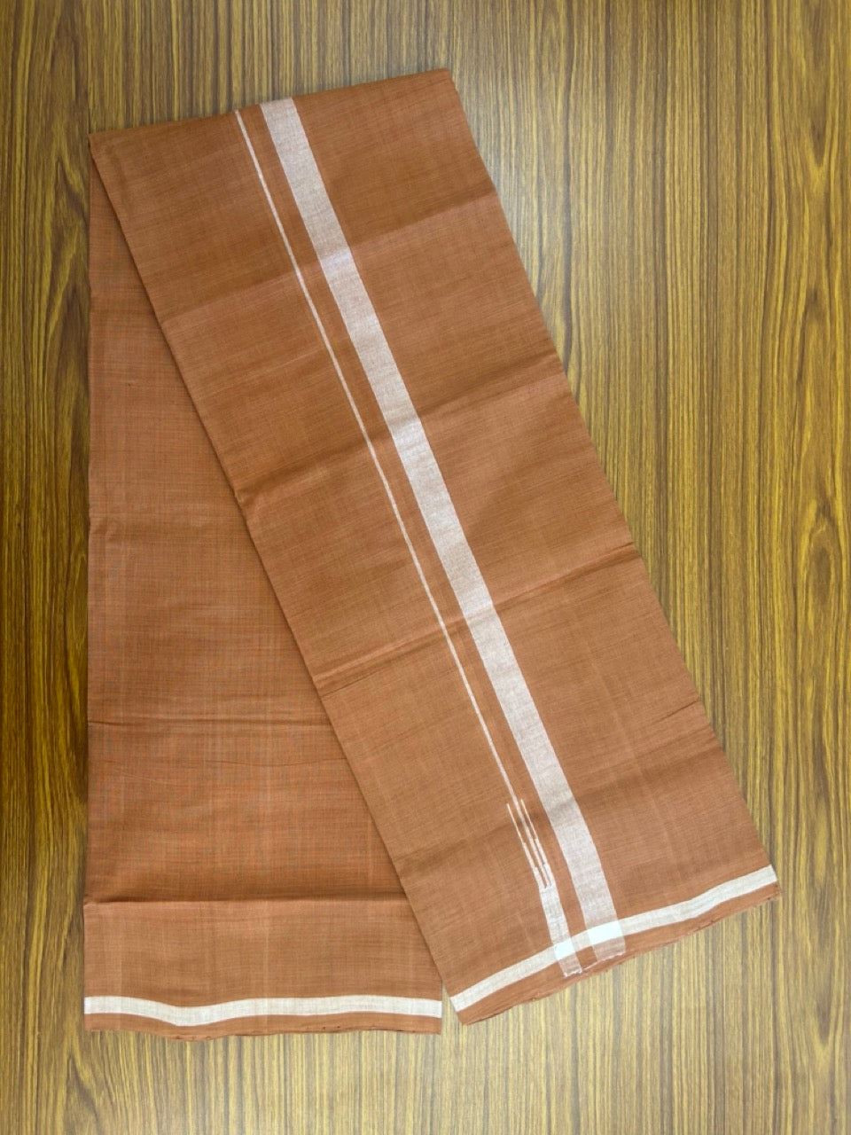 10% Discount !! KaithariKada 100% Pure Cotton - HANDLOOM Single Mundu/Dhoti KAVI Brown COLOUR BODY & 0.75 inch Puliyilakkara White Shaded Chutty Kara- 18KK8015EL