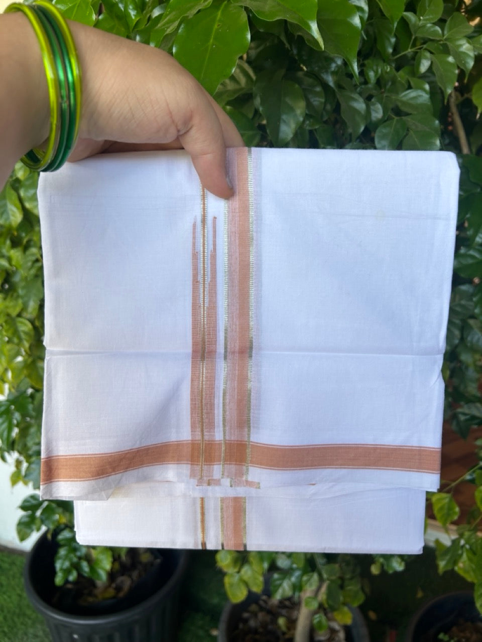 20% DISCOUNT!! Kaitharikada Balaramapuram 100% Pure Cotton PURE WHITE Double Mundu/Dothi - 100x80 - 0.75 Inch Pastel Orange & Silver shaded side Stipes Puliyilakkara Chutty - 11KK5217 CKS