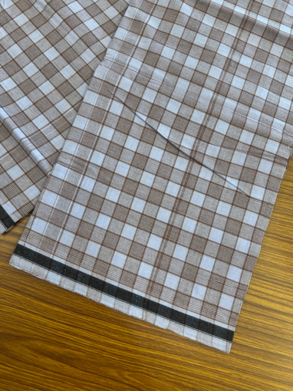 Premium Kathar Type Mund Pure cotton - Kaitharikada - Single Kaily / Lungi - 0.5 inch Black Border with Lavender & Sand brown Check body (2 meter / 4 muzham) - 42 KK8039 MUT