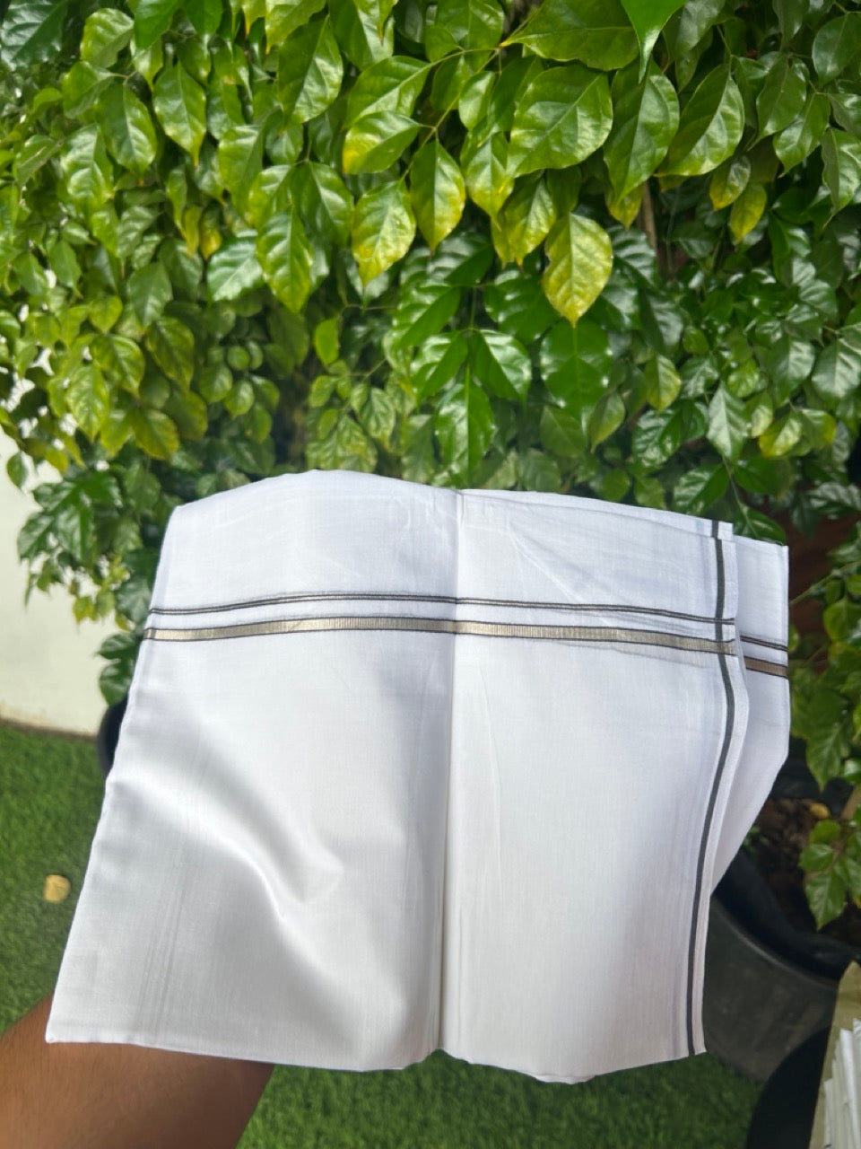 20% Discount ! Kaitharikada Balaramapuram 100% Cotton PURE WHITE Double Mundu/Dothi - 100x90 - 0.5 cm Ash Grey Silver Kasavu thin Kara - 59KK5217 CKS
