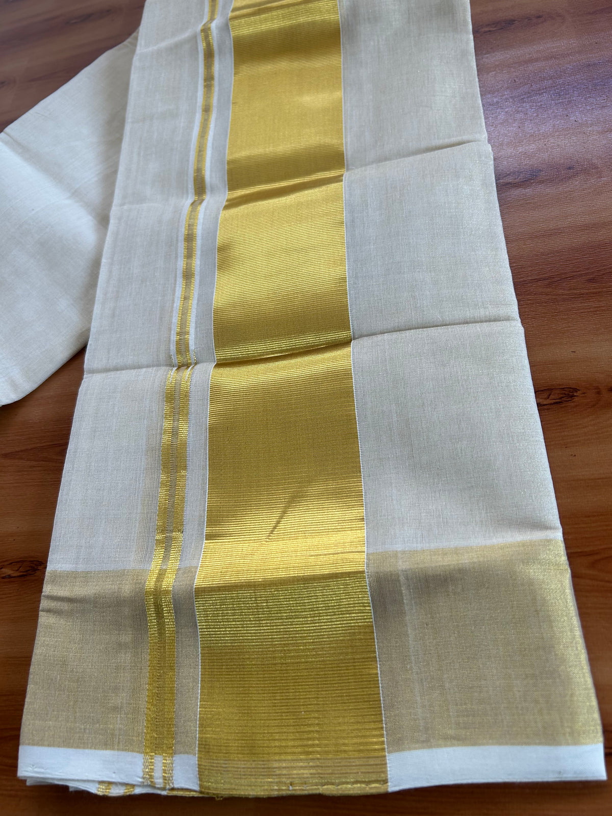 Tissue Neriyath - 25% Discount! KaithariKada Handloom Millpaav - Kerala Handloom - 100% Pure Cotton - 80x90 - 3 Inch Puliyilakkara Gold Kasav Chutty Kara With Tissue Body - 4 KK5544 CED