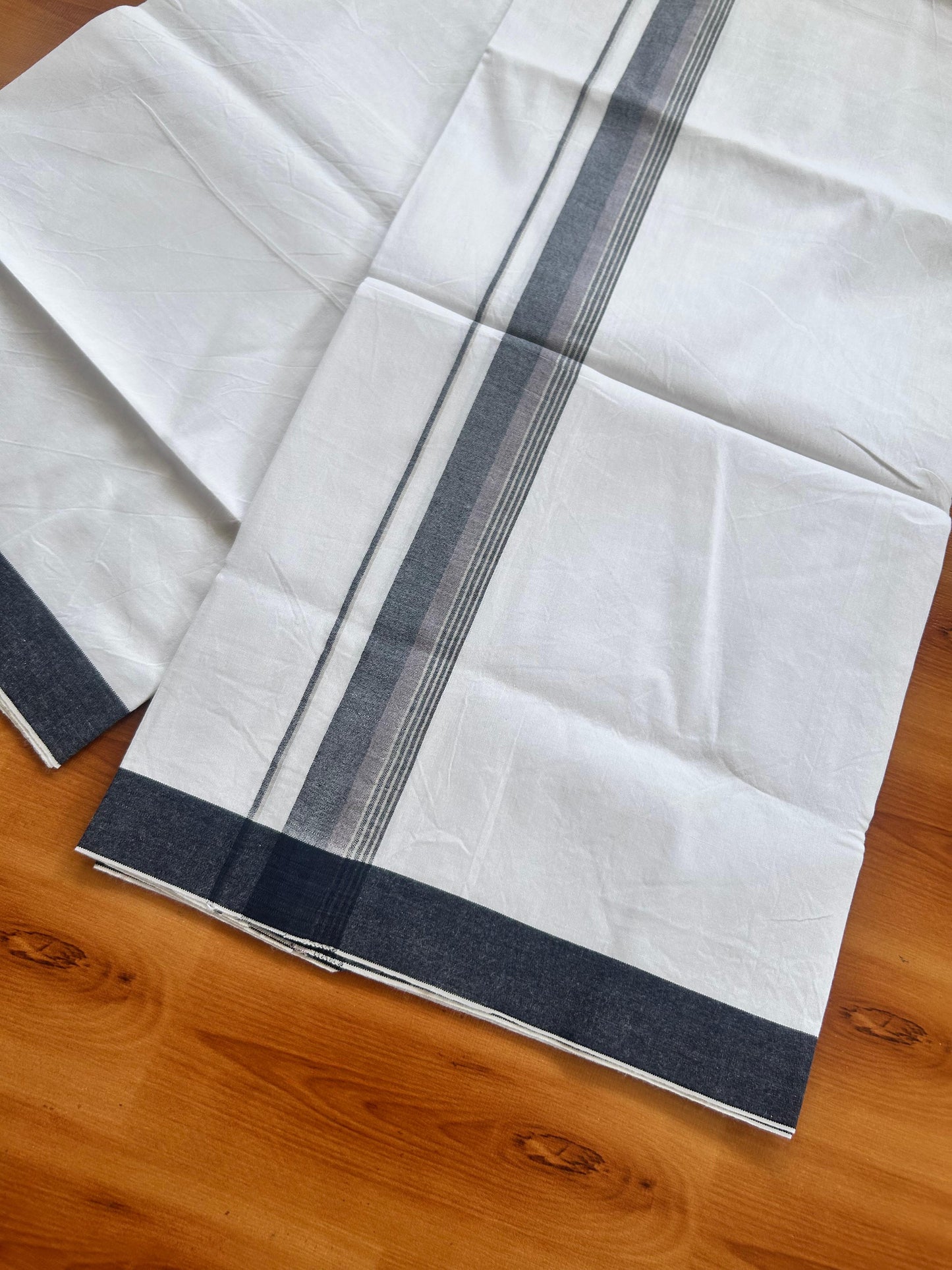 Single Mundu/Dhoti - Pure White - KaithariKada Balaramapuram 100% Cotton - Twisted 60s Thread - 1 inch Silver Kasav Lavender & Navy Blue Shaded Striped Kara (2 meter / 4 muzham) - 16 KK5495 GL