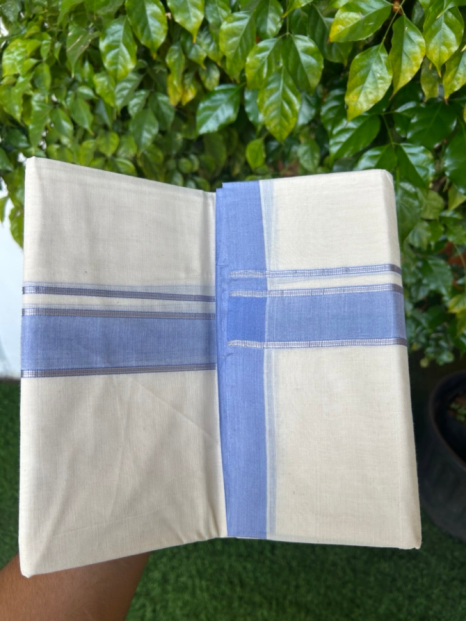 NEW !! 20% DISCOUNT!! KaithariKada Balaramapuram 100% Cotton Double Off white - (Unbleached) Mundu/Dhoti-100x80 - 1.5 inch Silver Kasavu & Lavender Blue Shaded Striped KARA - 3.75 mtr (8 Muzham) - 19KK5218 ASH