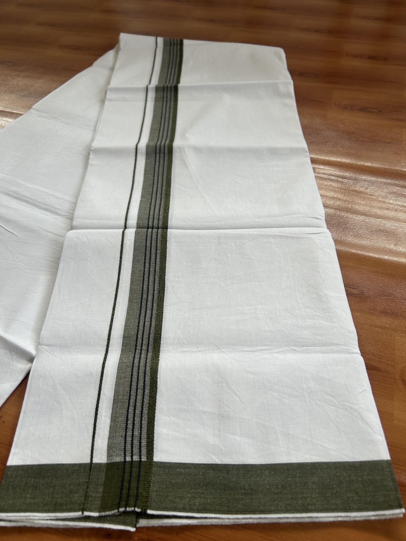 Single Mundu/Dhoti - Pure White - 29% Discount !! KaithariKada Balaramapuram 100% Cotton - Twisted 60s Thread - 0.5 Cm Black & Dark Olive Green Shaded Striped Kara (2 meter / 4 muzham) - 58 KK5393 GL