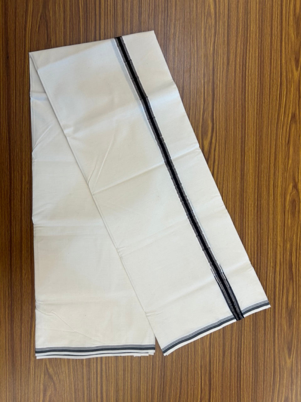 20% Discount ! KaithariKada Balaramapuram 100% Cotton Single Off White (Unbleached) Mundu/Dhoti-Twisted 100s Thread- 0.75 inch Puliyilakkara Silver Kasavu & Black Striped Chutty Kara (2 meter / 4 muzham)- 11 KK5257 ASH