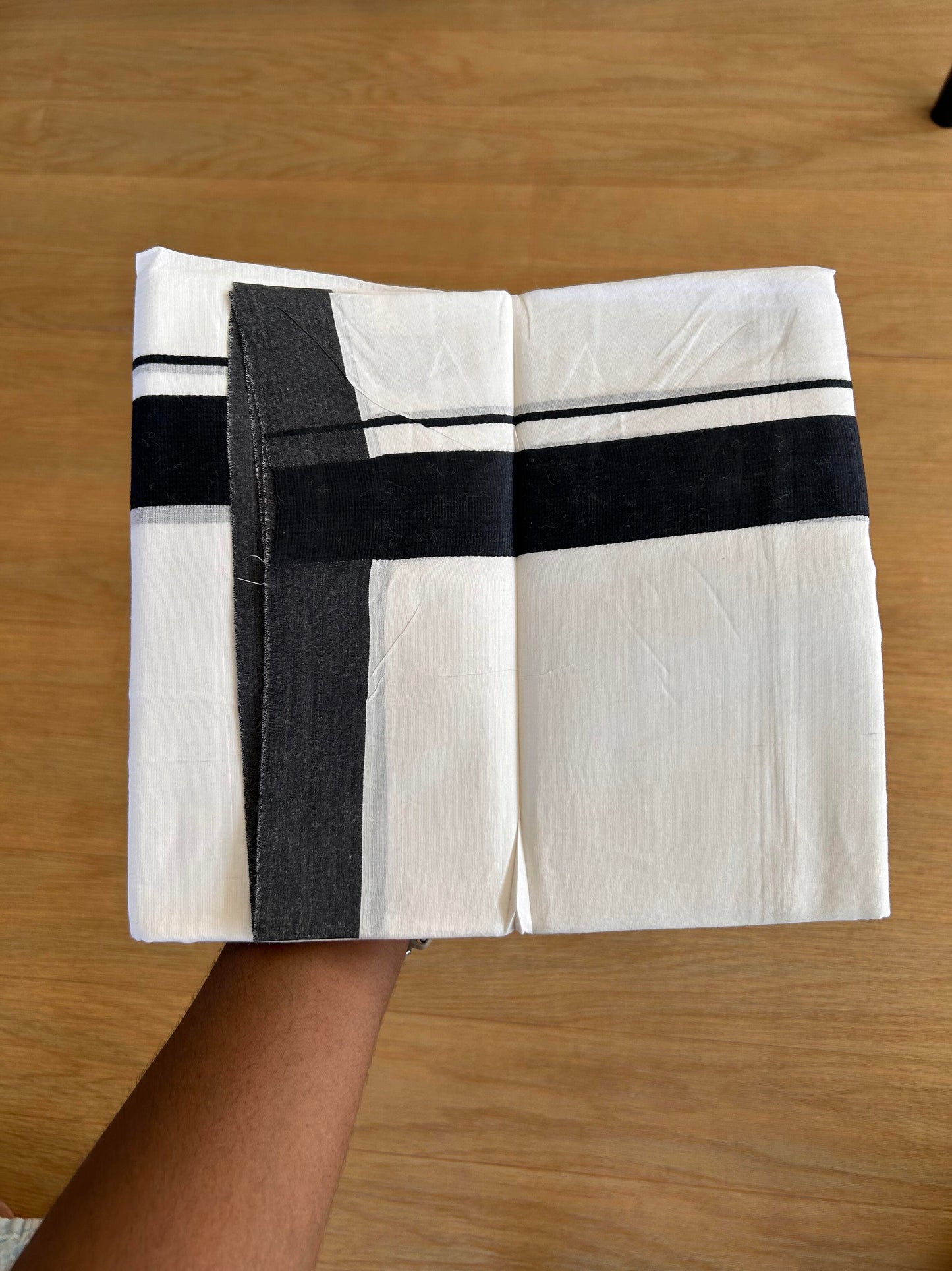 Double Pure White Mundu/Dhoti - 20% Discount!!! KaithariKada Balaramapuram 100% Cotton - 100X80 - 1.75 Inch Black kara - 3.90 Mtr (8 Muzham) - 61 KK5432 PMC