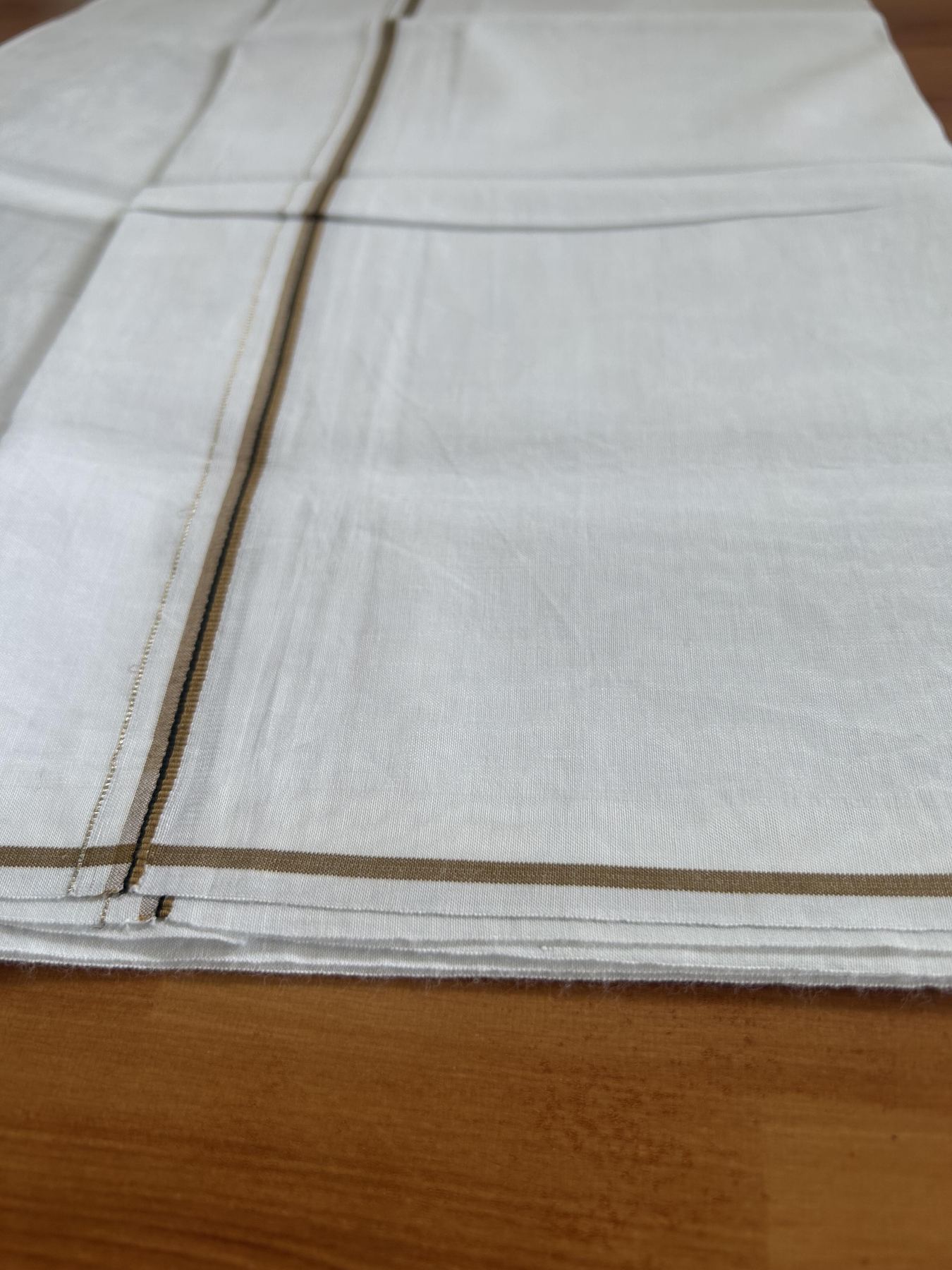 Single Mundu/Dhoti - Pure White - 29% Discount !! KaithariKada Balaramapuram 100% Cotton - Twisted 60s Thread - 0.5 Cm Silver Kasav & Black & Sand Brown Shaded Striped Kara (2 meter / 4 muzham) - 66 KK5393 GL