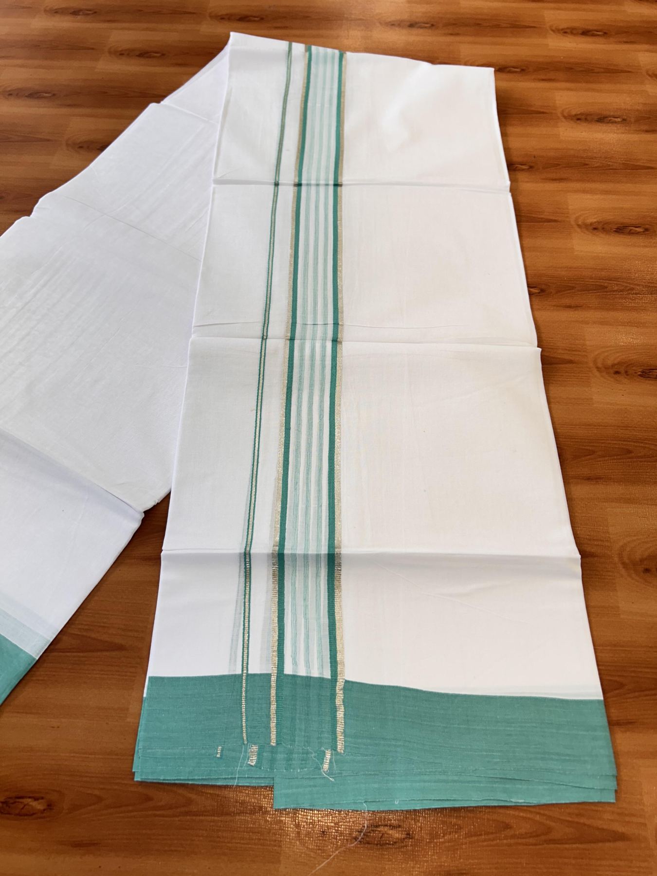 Pure White Double Mundu/Dhoti - 20% Discount ! Kaitharikada Balaramapuram 100% Cotton - 100x80 - 1.75 inch Silver Kasav & Blue Green Shaded Striped Kara 3.90 m (8 muzham) - 38 KK5432 PMC