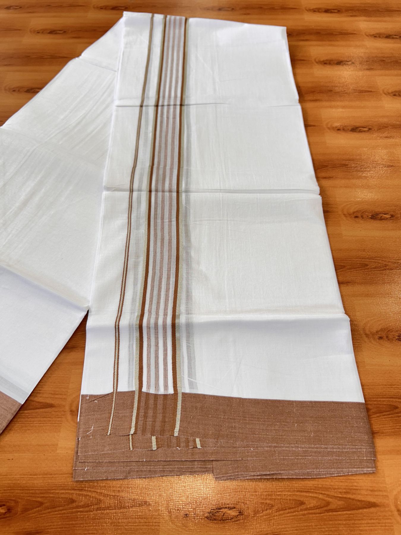 Pure White Double Mundu/Dhoti - 20% Discount ! Kaitharikada Balaramapuram 100% Cotton - 100x80 - 1.75 inch Silver Kasav & Brown Shaded Striped Kara 3.90 m (8 muzham) - 40 KK5432 PMC