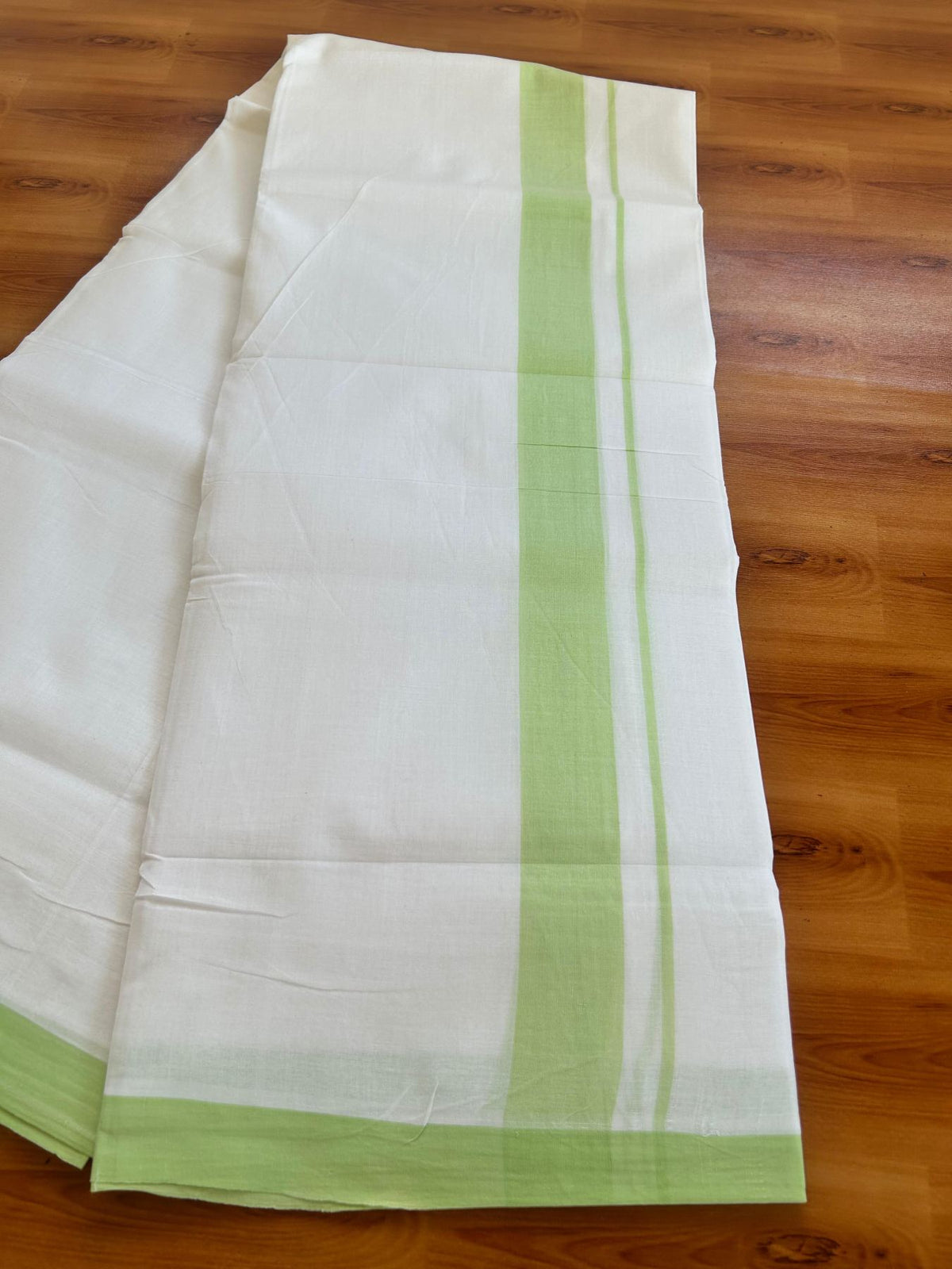 Double Pure White 25% Discount ! KaithariKada Handloom Millpaav - Kerala Handloom - 100% Pure Cotton - 80x90 - 1.25 inch Pear Green Shaded Kara 3.90 mtr (8.36 Muzham) - 40 KK5496 YAR