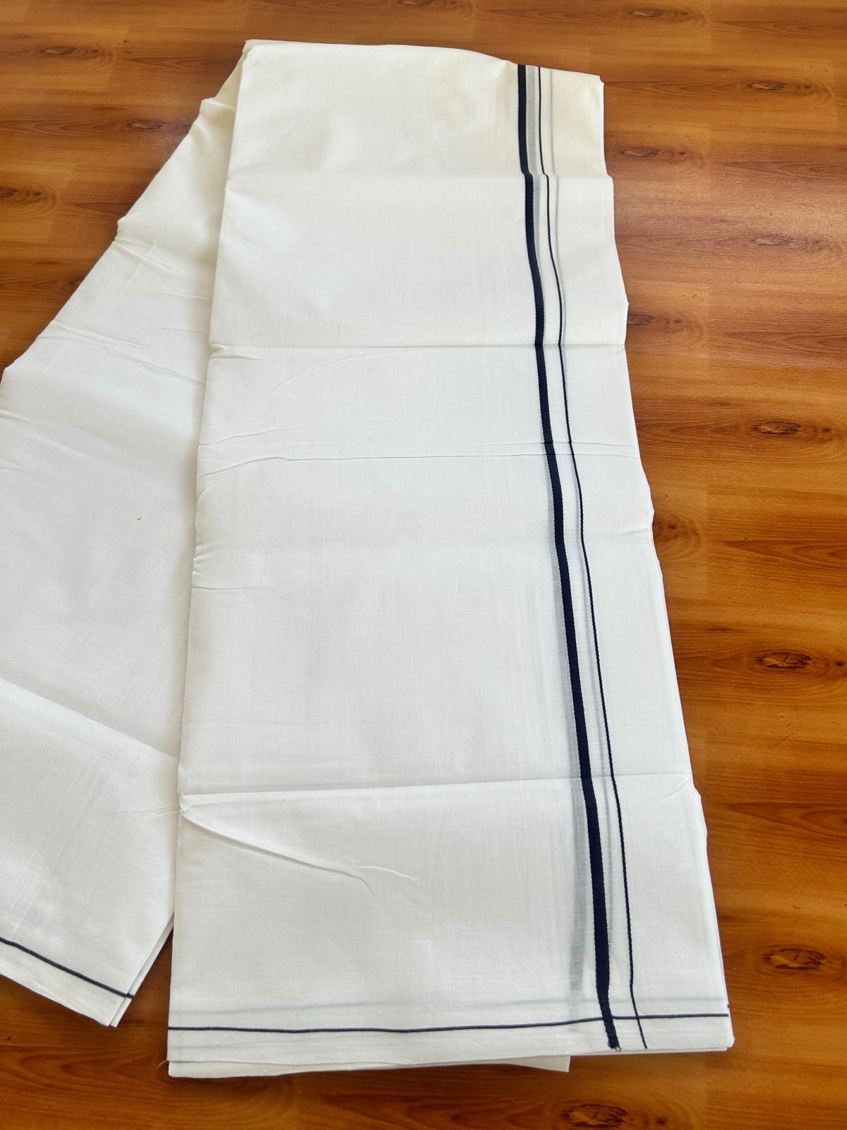 Double Pure White 25% Discount ! KaithariKada Handloom Millpaav - Kerala Handloom - 100% Pure Cotton - 80x90 - 0.5 cm Navy Blue Thin Kara 3.90 mtr (8.36 Muzham) - 35 KK5496 YAR