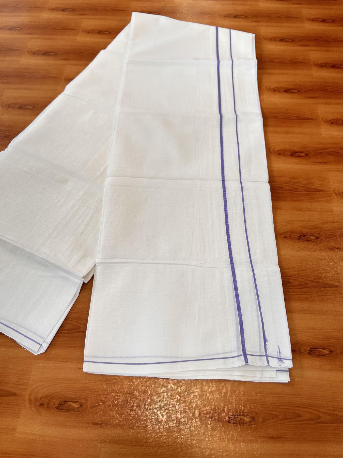 Single Pure White Mundu/Dhoti - KaithariKada Balaramapuram Pure Cotton - 70x30 - 0.3 Inch Lavender Kara 1.90 mtr (4 muzham) - 12 KK5418 PMC