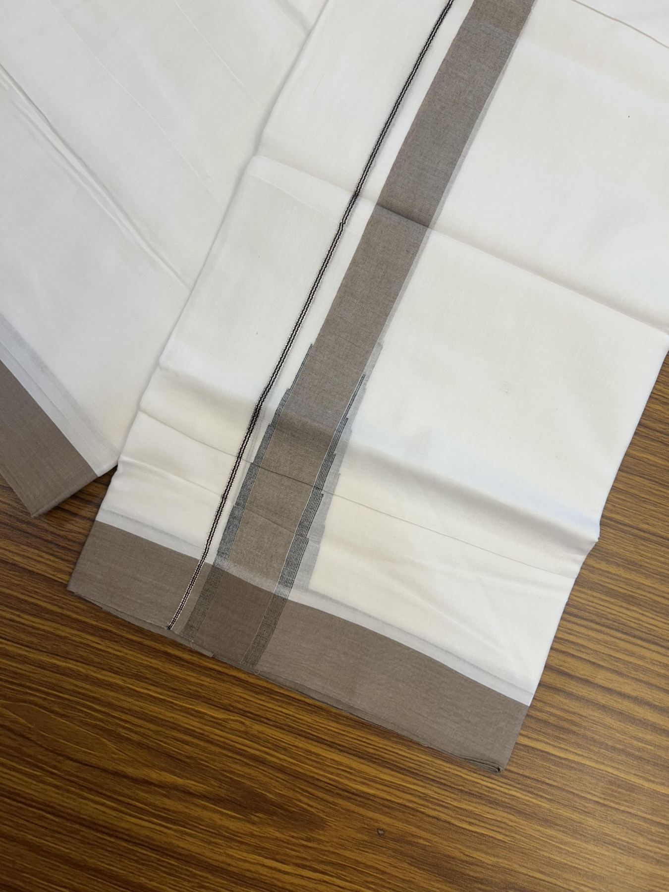 20% Discount ! Kaitharikada Balaramapuram 100% Cotton Pure White Double Mundu/Dothi - 100x80 - 1.5 inch Puliyilakkara Silver Kasav Black & Light Coffee Brown Chutty Kara 3.90 mtr (8 muzham) - 82 KK5356 VAS