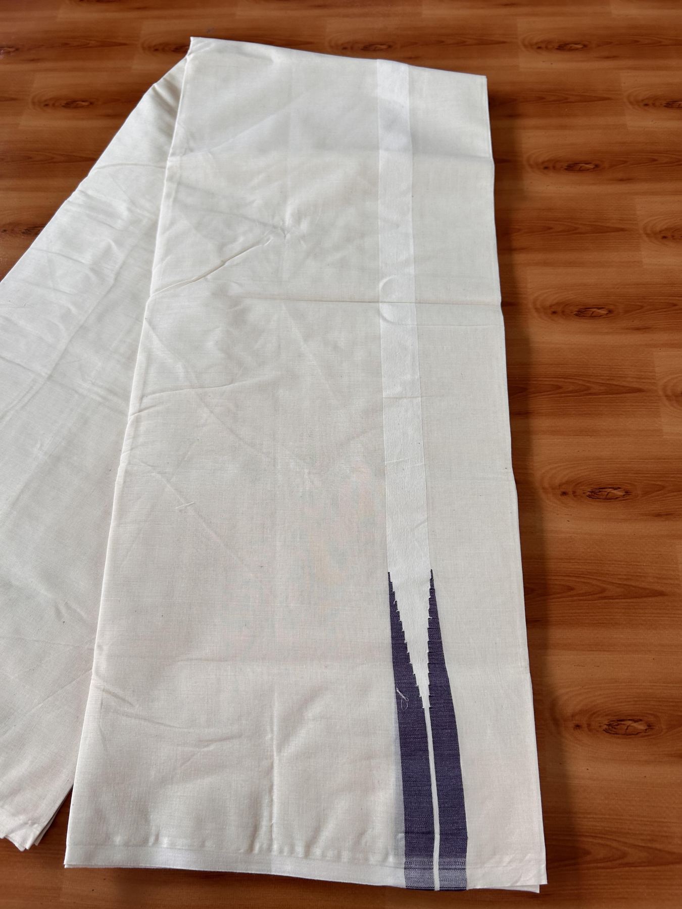 Double Off white Mundu/Dhoti - 20% Discount! KaithariKada Balaramapuram - 100% Cotton 100x100 - 1.25 inch Puliyilakkara Violet Chutty Kara - 4 mtr (8.5 muzham) - 14 KK5435 ASH