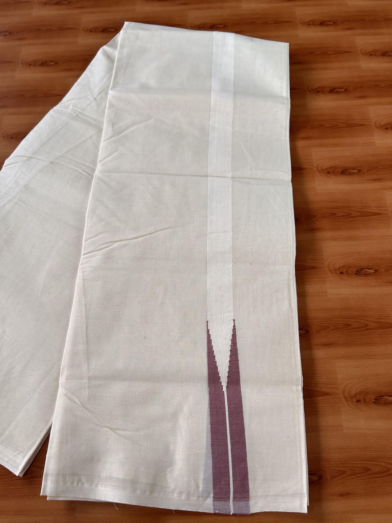 Double Off white Mundu/Dhoti - 20% Discount! KaithariKada Balaramapuram - 100% Cotton 100x100 - 1 inch Puliyilakkara Dark Peach Chutty Kara - 4 mtr (8.5 muzham) - 11 KK5435 ASH