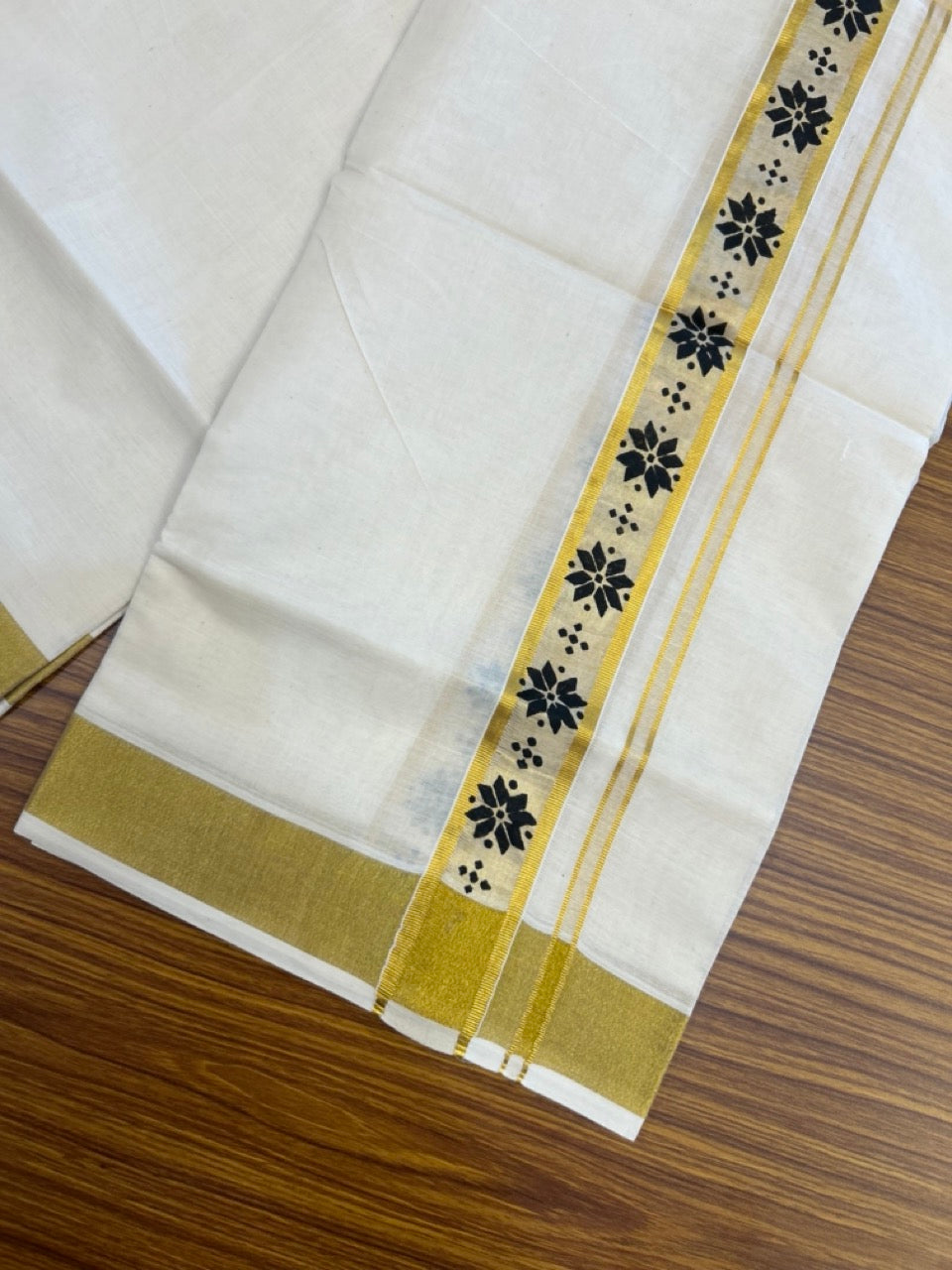 22% Discount!! KaithariKada Balaramapuram 100% Cotton Double Off White - (Ubleached) Mundu/Dhoti - 80x80 - 1.5 inch Gold Kasavu & Black Flower Printed Design Kara - 4 mtr (8 muzham)- 31 KK5253 GAN