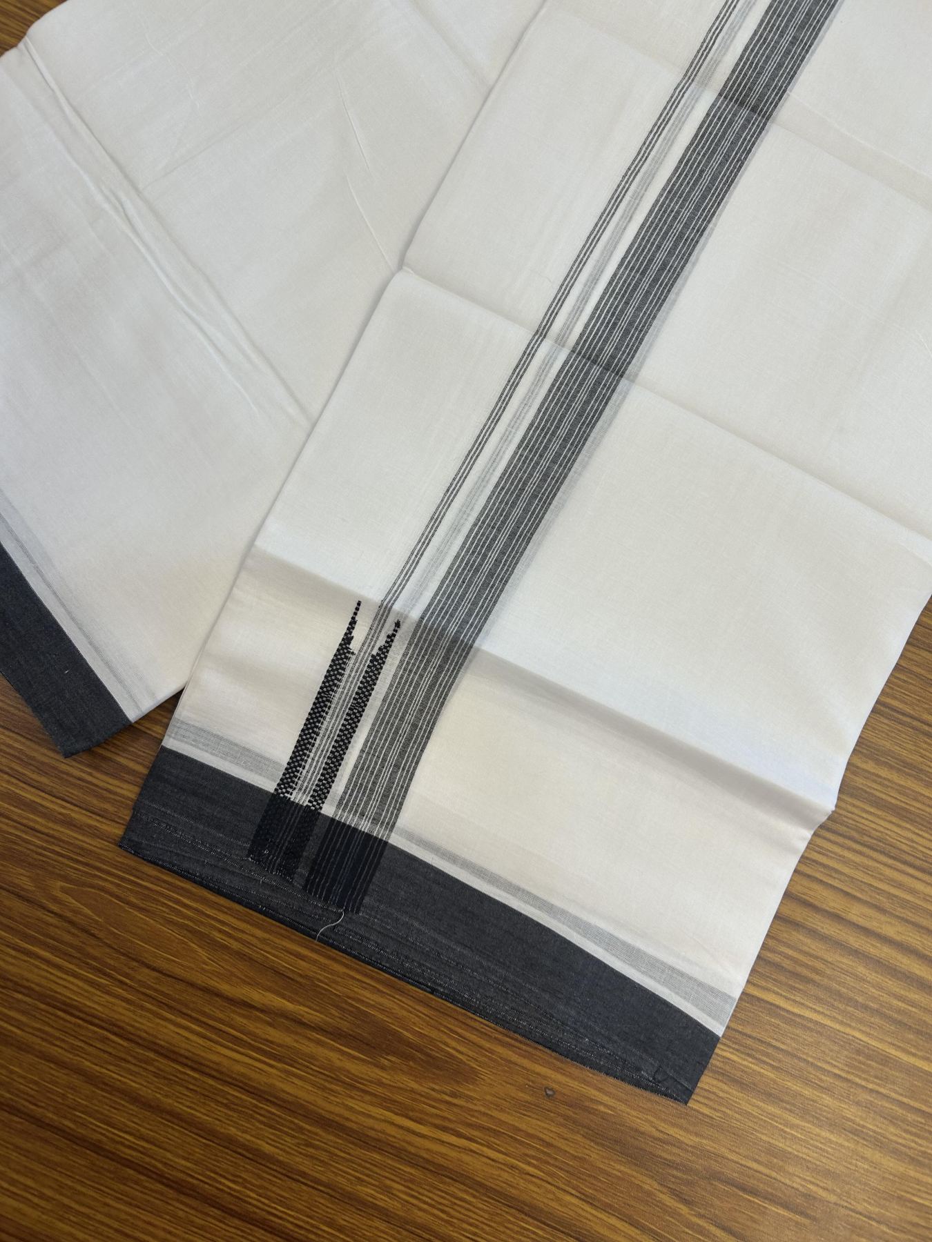 20% Discount ! Kaitharikada Balaramapuram 100% Cotton Pure White Double Mundu/Dothi - 100x80 - 0.75 inch Puliyilakkara Black Striped Chutty Kara 3.90 mtr (8 muzham) - 87 KK5356 VAS
