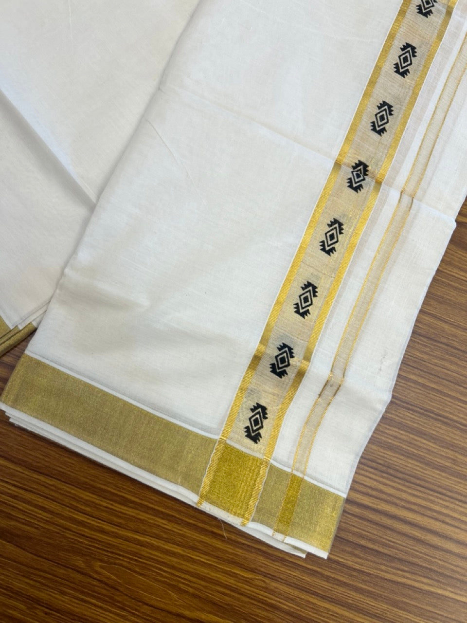 22% Discount!! KaithariKada Balaramapuram 100% Cotton Double Off White - (Ubleached) Mundu/Dhoti - 80x80 - 1.5 inch Gold Kasavu & Black Printed Design Kara - 4 mtr (8 muzham)- 32 KK5253 GAN
