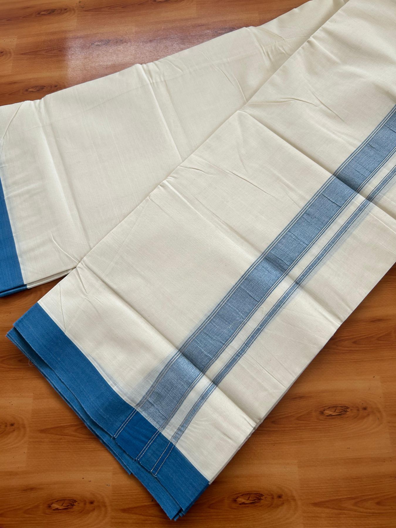 Double Off White (Unbleached) Mundu/Dhoti - 20% Discount! Kaitharikada Pure Cotton - 80x80 - 1.25 Inch Peacock Blue & Silver shaded Kara 4 mtr (8.5 muzham) - 3 KK5497 MRH