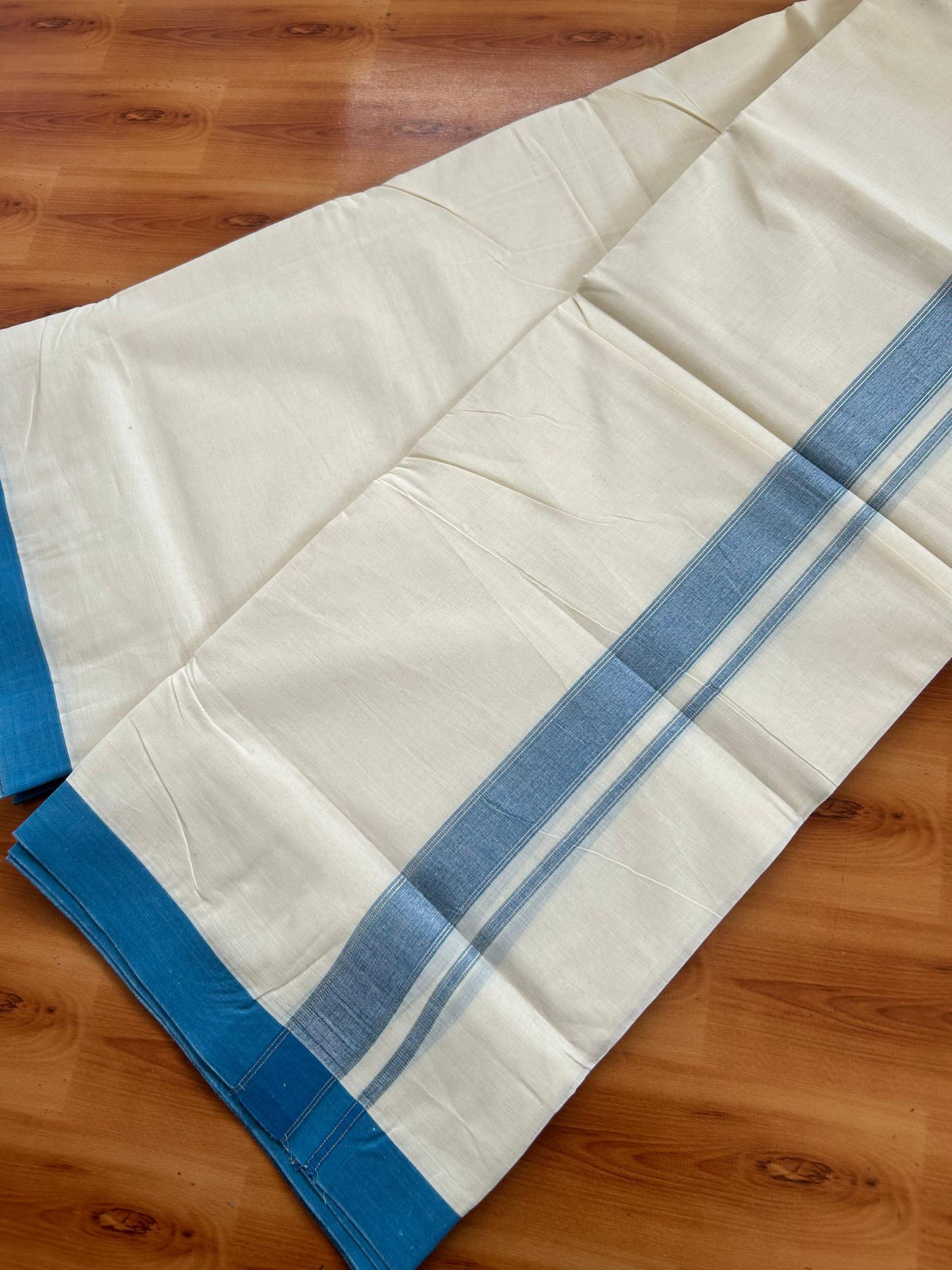 Double Off White (Unbleached) Mundu/Dhoti - 20% Discount! Kaitharikada Pure Cotton - 80x80 - 1.25 Inch Light Peacock Blue & Silver shaded Kara 4 mtr (8.5 muzham) - 4 KK5497 MRH