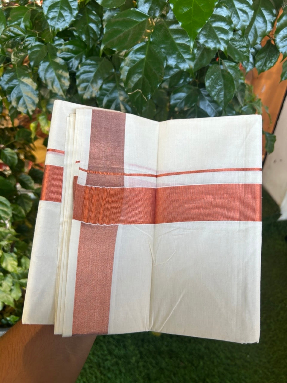 20% Discount! KaithariKada Balaramapuram 100% Cotton Double Off White - (Unbleached) Mundu/Dhoti - 80x80 - 1.5 inch Copper kasav Kara 4 mtrs - 4 KK5253 GAN