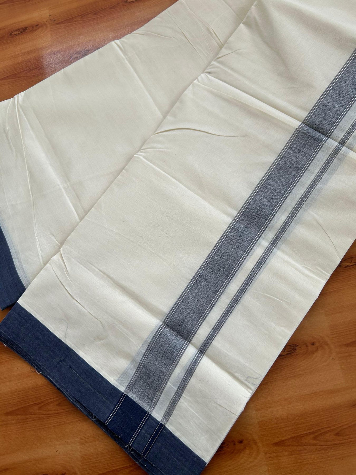 Double Off White (Unbleached) Mundu/Dhoti - 20% Discount! Kaitharikada Pure Cotton - 80x80 - 1.25 Inch Navy blue & Silver shaded Kara 4 mtr (8.5 muzham) - 11 KK5497 MRH