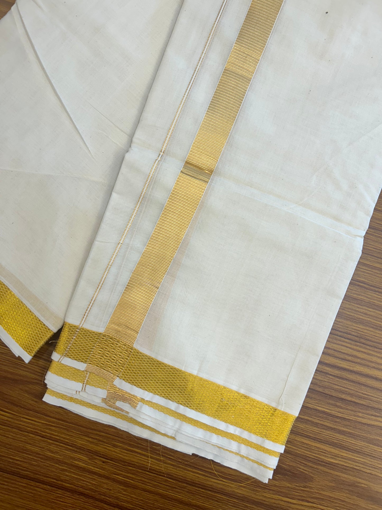 20% DISCOUNT! Kaitharikada Balaramapuram 100% PURE COTTON - OFF White (Unbleached) - (100x80)s - NORTH INDIAN ATTACHED GAMCHA 9X5 Dhoti - Gold Kasavu 1.25 inch Kara - 101KK5227 PMC