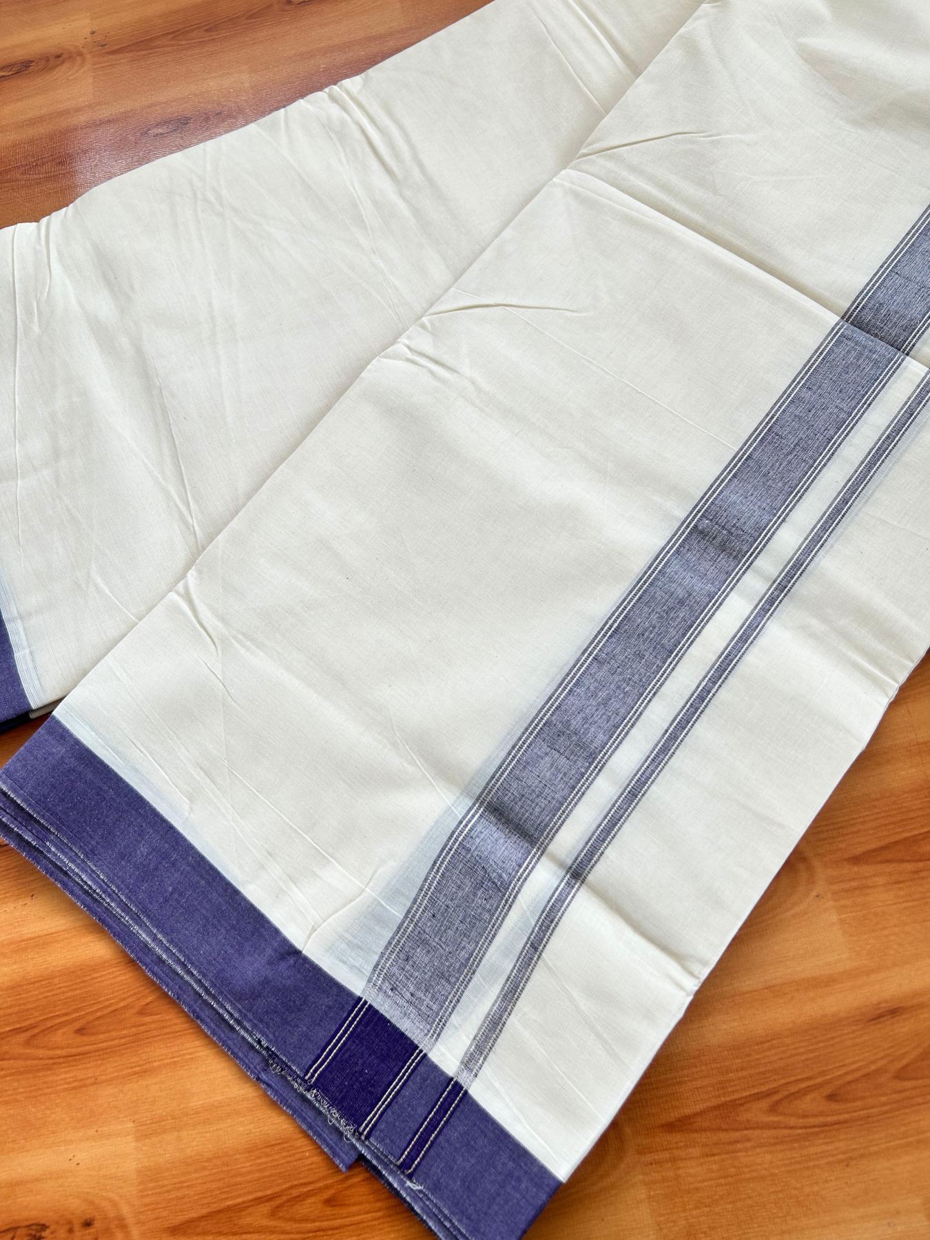 Double Off White (Unbleached) Mundu/Dhoti - 20% Discount! Kaitharikada Pure Cotton - 80x80 - 1.25 Inch Indigo & Silver shaded Kara 4 mtr (8.5 muzham) - 16 KK5497 MRH