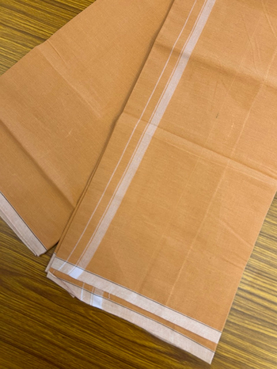 10% Discount ! Kaitharikada Pure Cotton - Kaily / Lungi - (40s) - 0.5 inch White Shaded Kara with Kavi colour body (2 meter / 4 muzham) - 13 KK8029 GAN