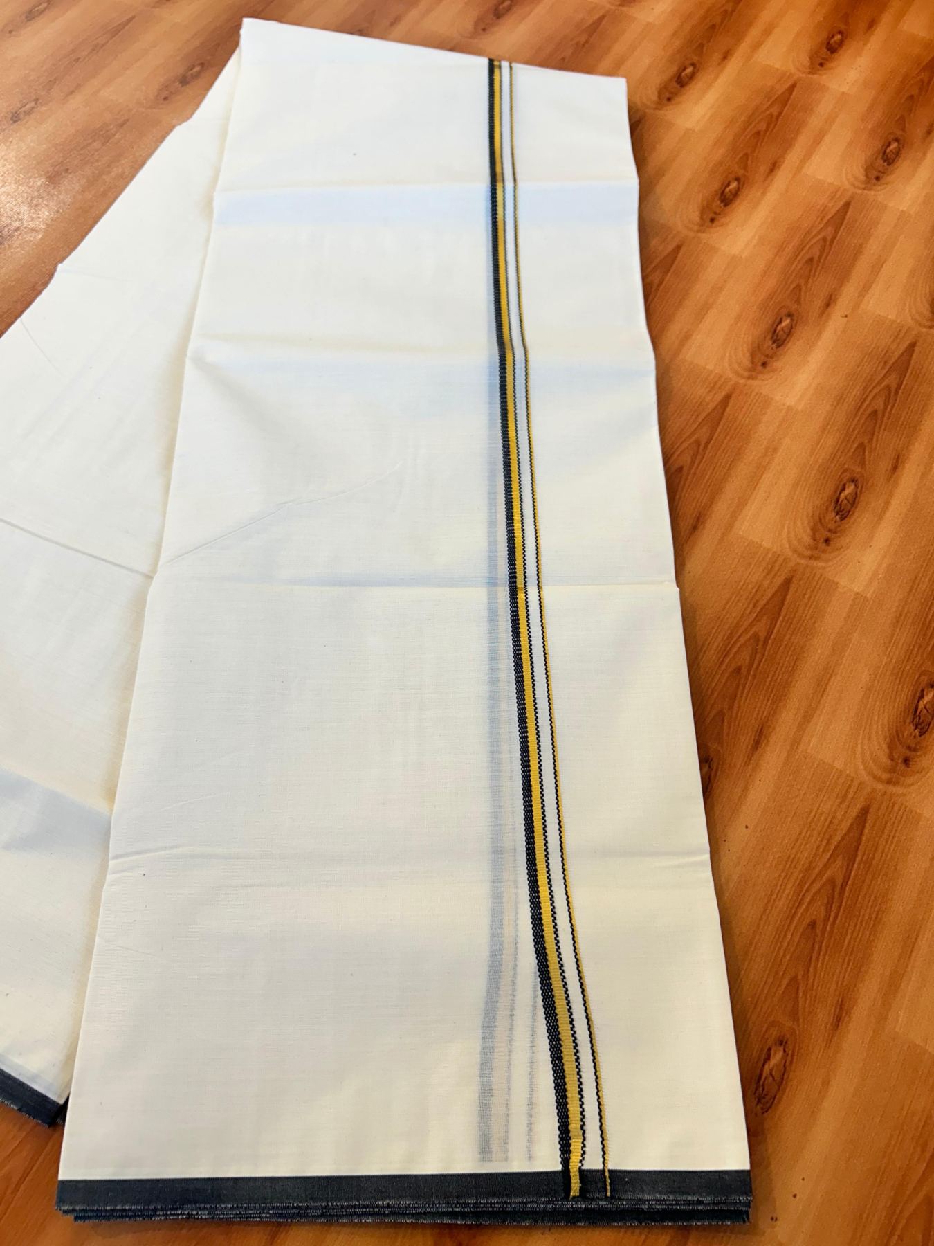 Double Off white (Unbleached) Mundu/Dhoti - 20% Discount! KaithariKada Pure Cotton (80s) - 1 cm Gold Kasav Black Kara 4 mtr (8.5 muzham) - 1 KK5479 GAN