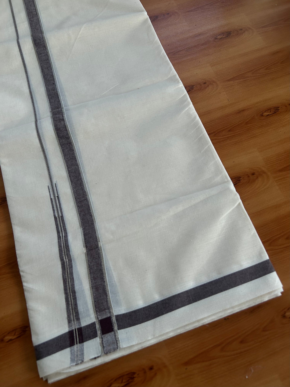 Double Off White (Unbleached) Mundu/Dhoti - 20% Discount!! KaithariKada Pulimood 100% Cotton 100X80- 0.75 inch Puliyilakkara Silver & Kasav Coffee Brown Chutty Kara - 4 mtr (8.5 muzham) - 3 KK5548 VAS