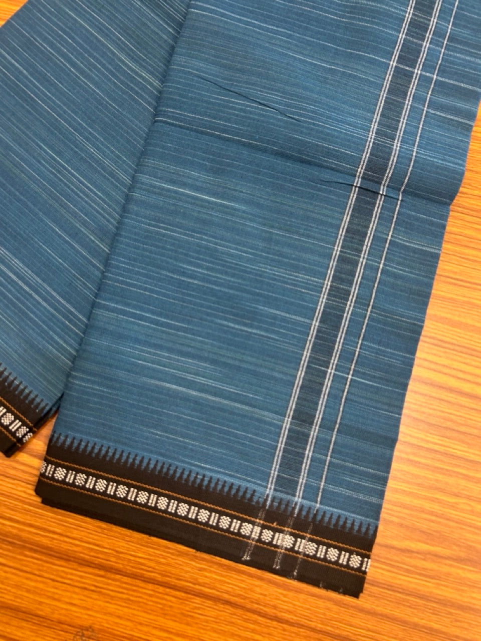 31% Discount!!! Kaitharikada 90% cotton 5 % Polyster - Single Kaily / Lungi - 1 inch Peacock Blue Striped kara with White & Peacock Blue colour body Kuppadam Border (2 meter / 4 muzham) - 22KK8023 AS