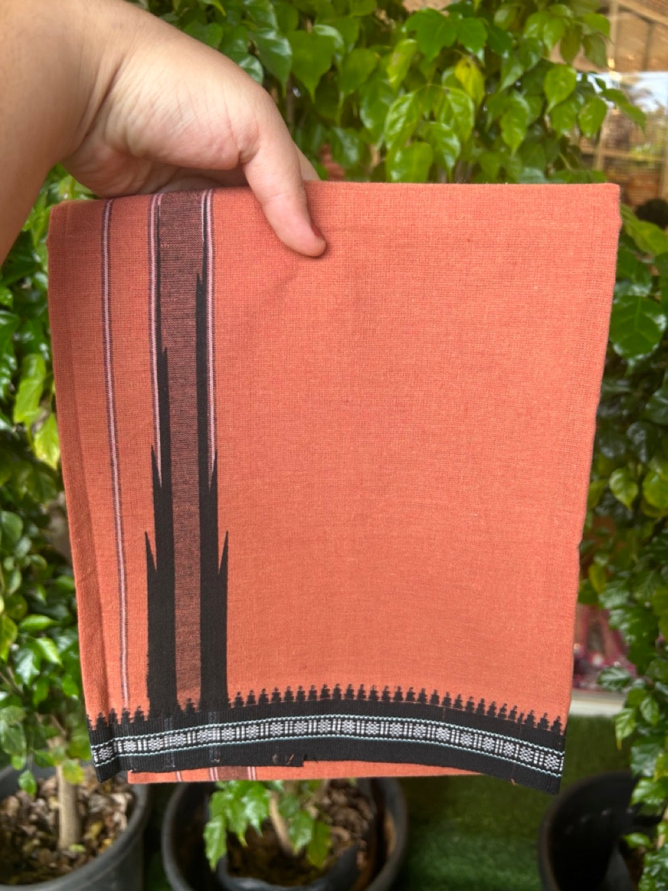 18% Discount!!! Kaitharikada Pure Cotton - Single Kaily / Lungi - 1.5 inch Puliyilakkara Black Striped Printed Chutty Kuppadam kara with Kavi colour body (2 meter / 4 muzham)- 9KK8023 AS