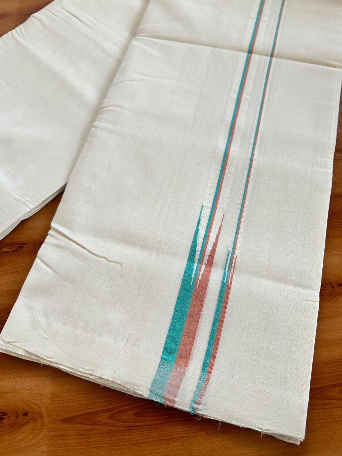 Double Off White (Unbleached) Mundu/Dhoti - 25% Discount!! KaithariKada Handloom Unakkupaav - 100% Pure Cotton - 100x80 - 1 inch Puliyilakkara Teal Green & Light Orange Double Chutty 4 meter (8.5 muzham) - 23 KK5498 REA
