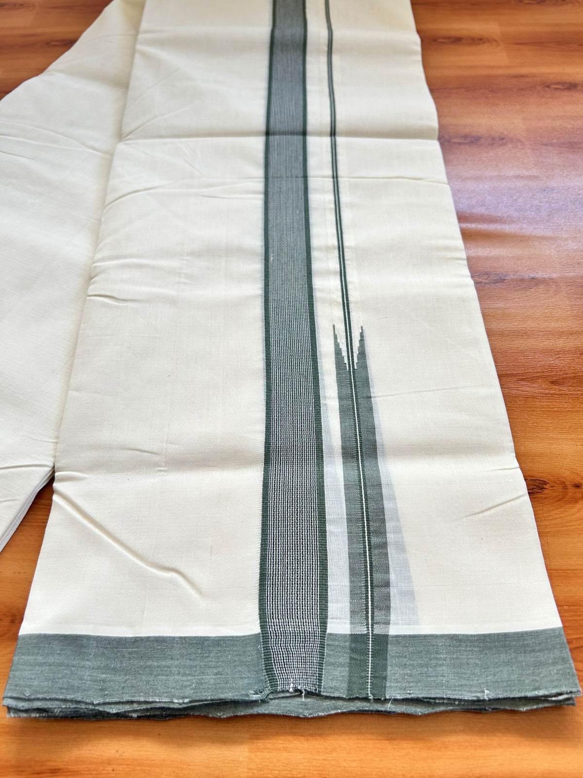 Double Off White (Unbleached) Mundu/Dhoti - 25% Discount!! KaithariKada Handloom Unakkupaav - 100% Pure Cotton - 100x80 - 1.25 inch Dark Sage Green & Black Stripes Chutty Kara 3.80 mtr (8 muzham) - 14 KK5498 REA