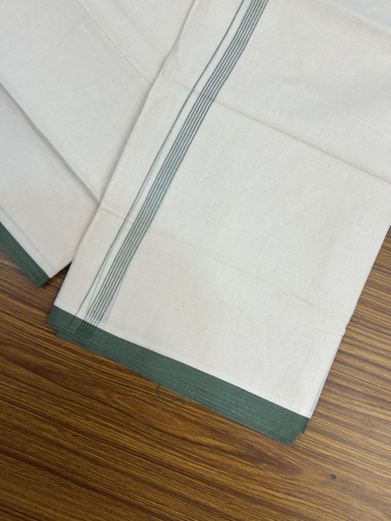 20% Discount! KaithariKada Balaramapuram 100% Cotton Double Off white - (Unbleached) - Mundu/Dhoti - 100x80 - 1.5 cm Green Thin Striped Kara 4 mtr (8.5 muzham) - 48 KK5357 VAS